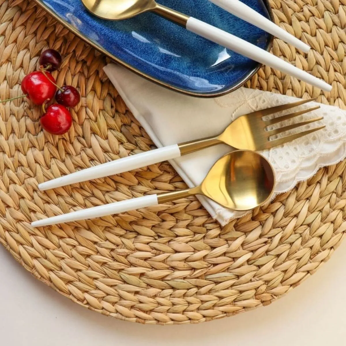 Cutlery Set of 4 | Stainless Steel | Durable | Dishwasher Safe | Regal White & Golden