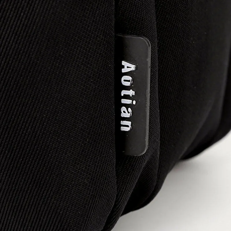 Unisex Lightweight Casual Crossbody Bag Multi-Pocket Durable Shoulder Bag Purse